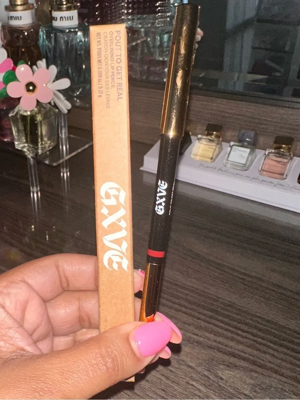 GX by Gwen Stefani real say lip